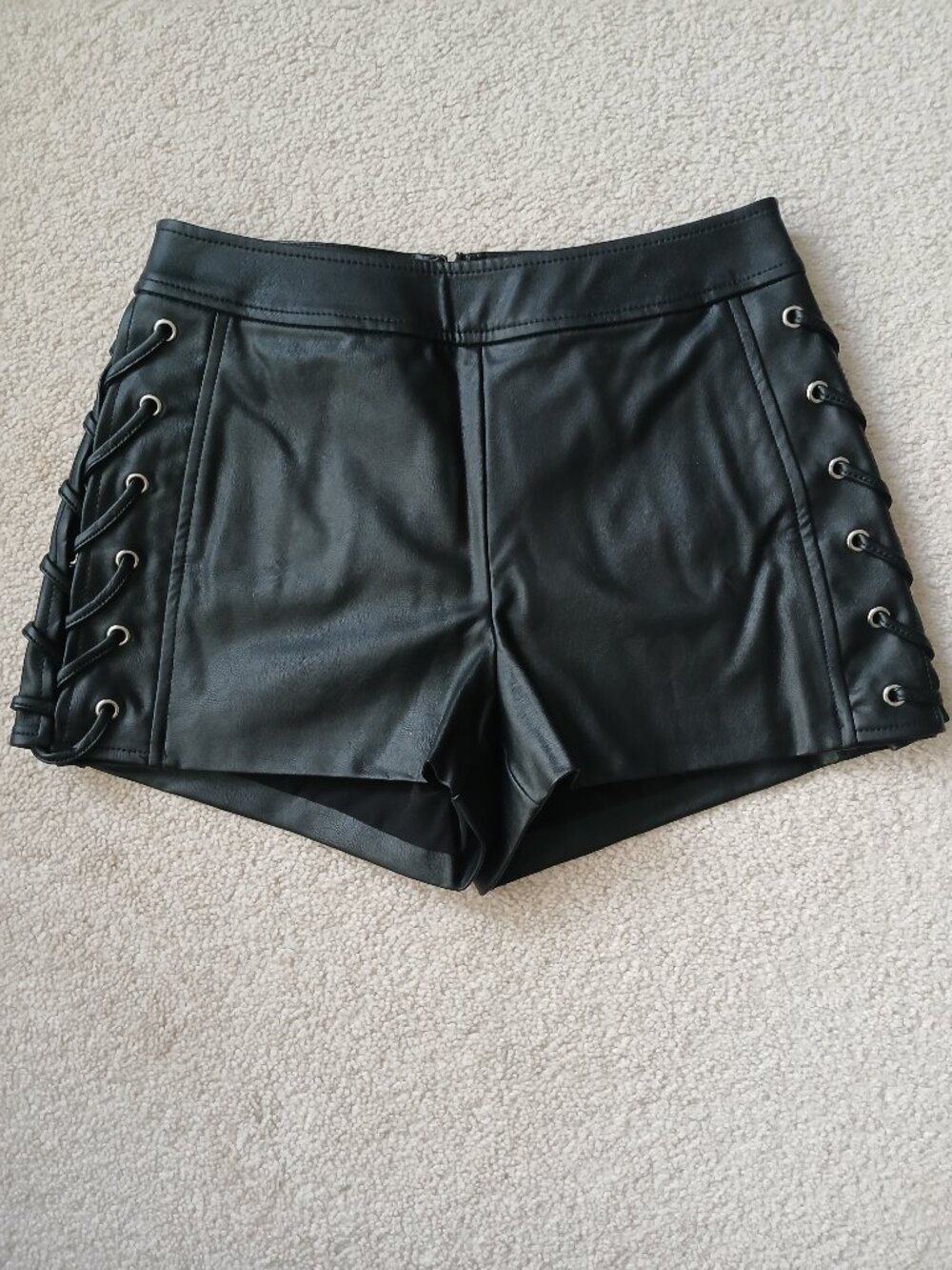Guess Size XS Black Lace Up Short